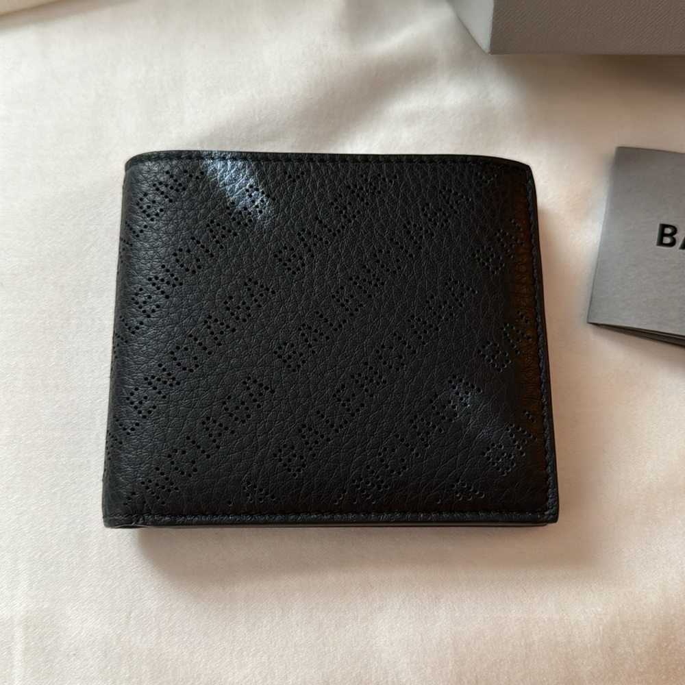 NWT Balenciaga logo embossed bifold wallet